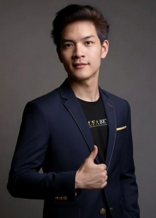 ภาพประจำตัวนักเขียน วัณณุวรรธน์ ก้องวณิชกุล